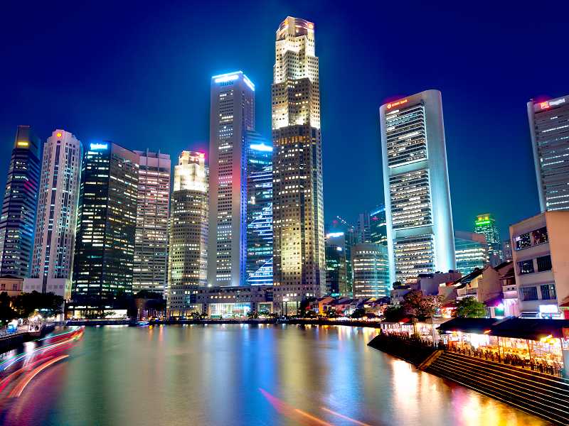 Der Boat Quay bei Nacht